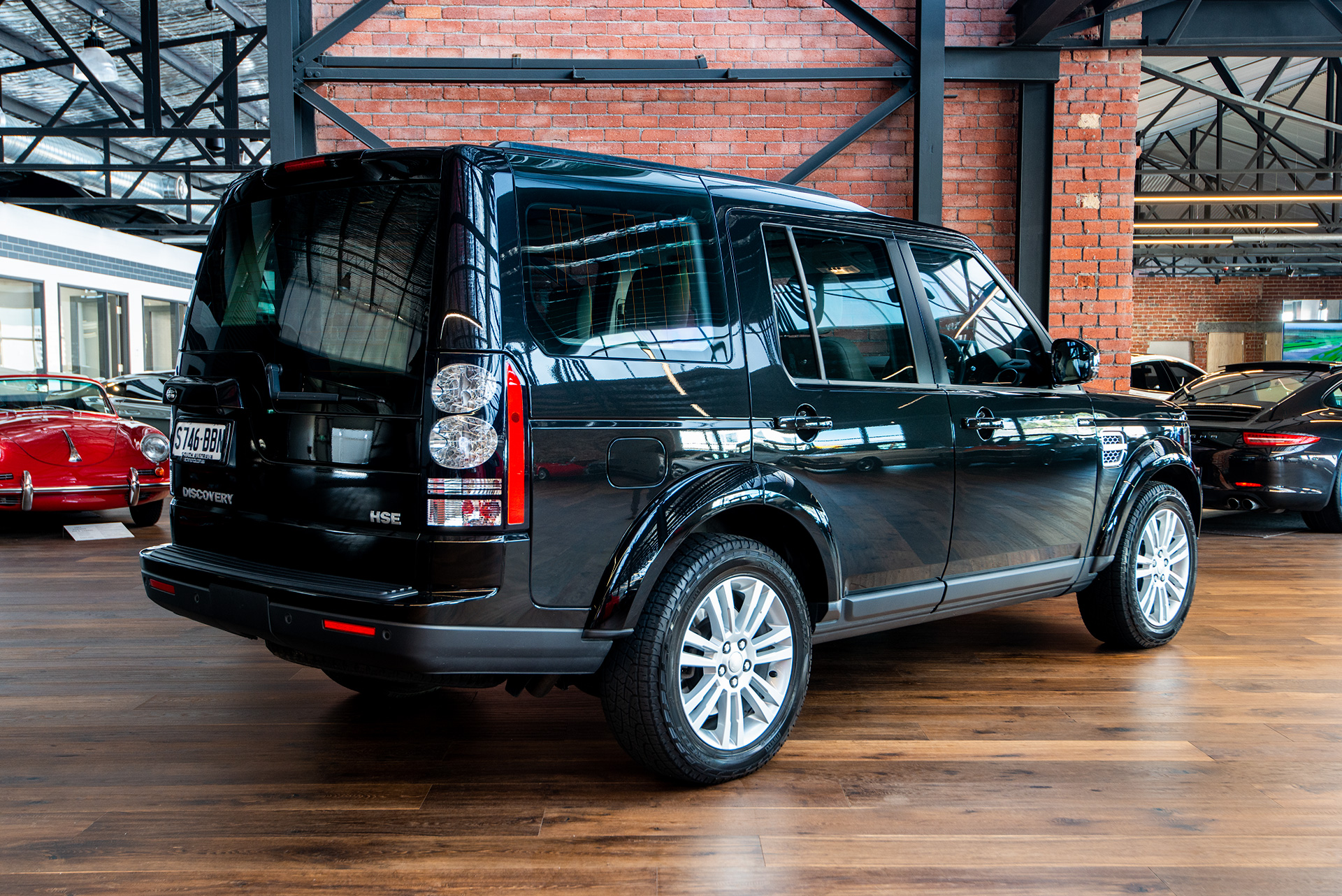 2014 Land Rover Discovery 4 HSE SDV6 Richmonds Classic