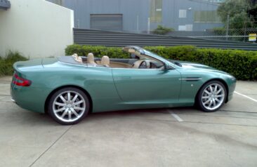 2005 Aston Martin DB9 Volante